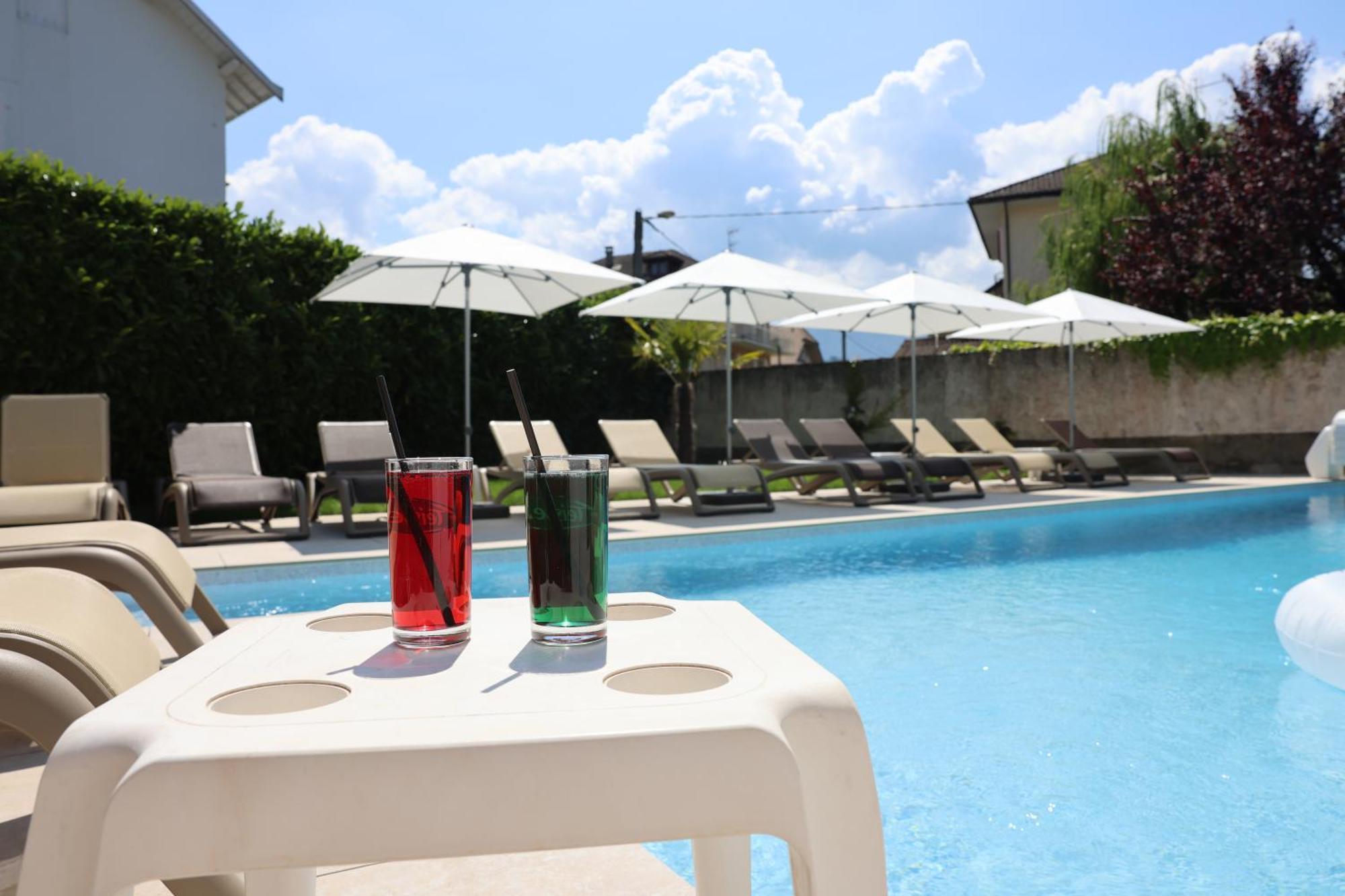 Logis Hotel Arc En Ciel Тонон-ле-Бен Екстериор снимка