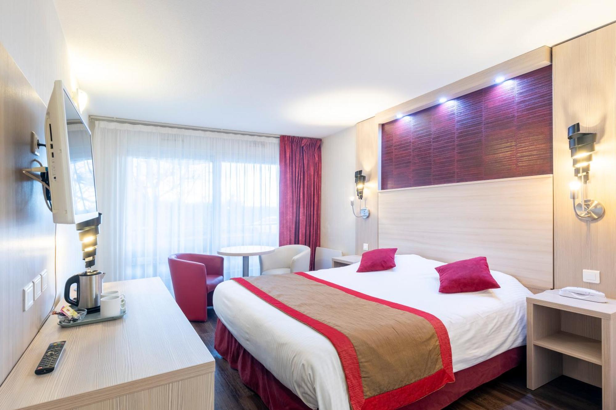 Logis Hotel Arc En Ciel Тонон-ле-Бен Екстериор снимка